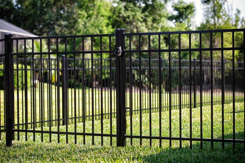 Aluminum Fence Construction in South Houston, TX