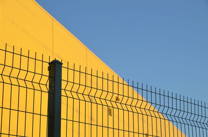 Aluminum Fence Construction in South Houston, TX