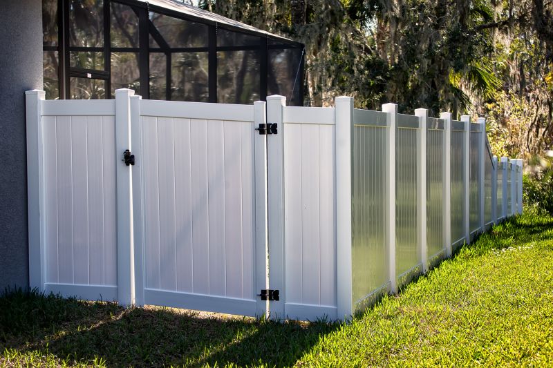 Vinyl Fence Replacement in Wilmington, NC
