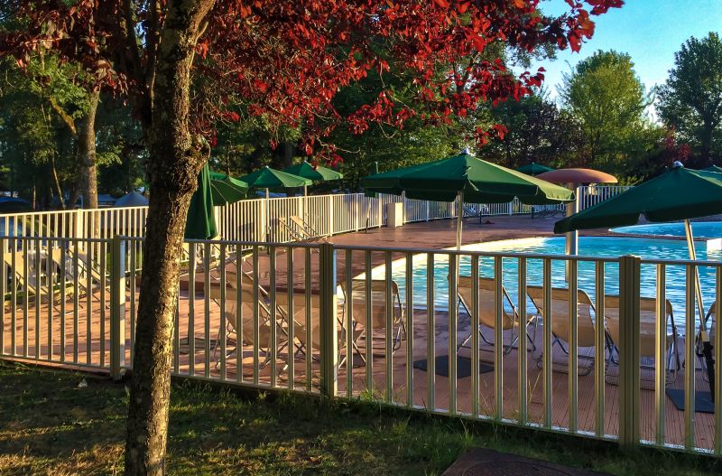Vinyl Pool Fence Installation in Pearland, TX